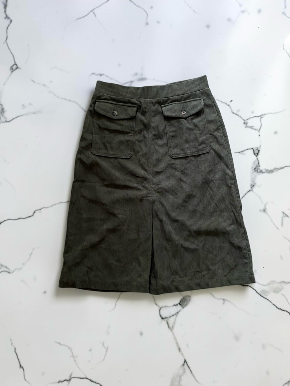 NWOT HALARA Olive Utility Midi Skirt with Front Flap Pockets